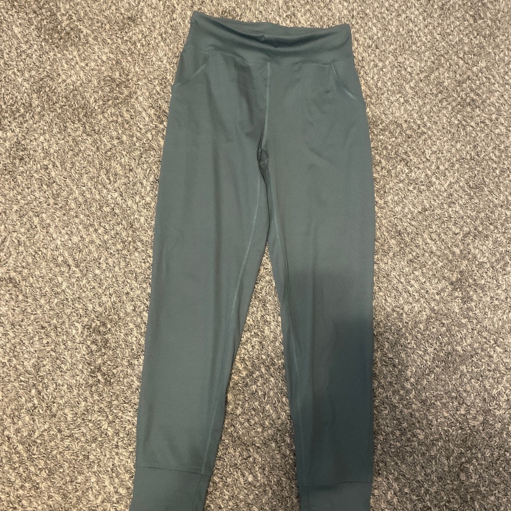 Green joggers/leggings